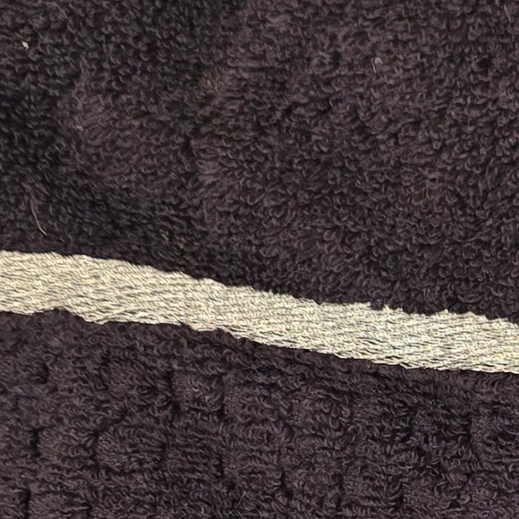 Premium Honeycomb Cotton Bath Towel, Lightweight and Highly Absorbent - Picture 2 of 4